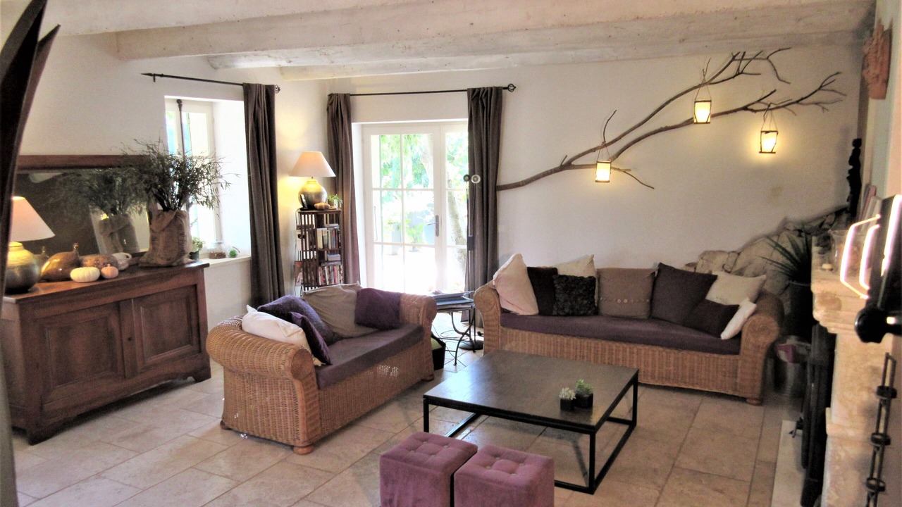 Photo of Livingroom in Tavel