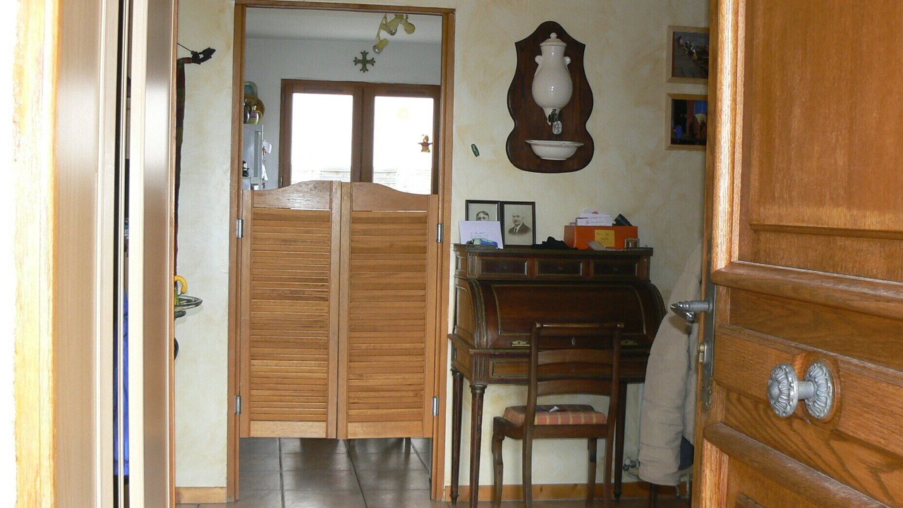 Photo of Others in Cournonsec