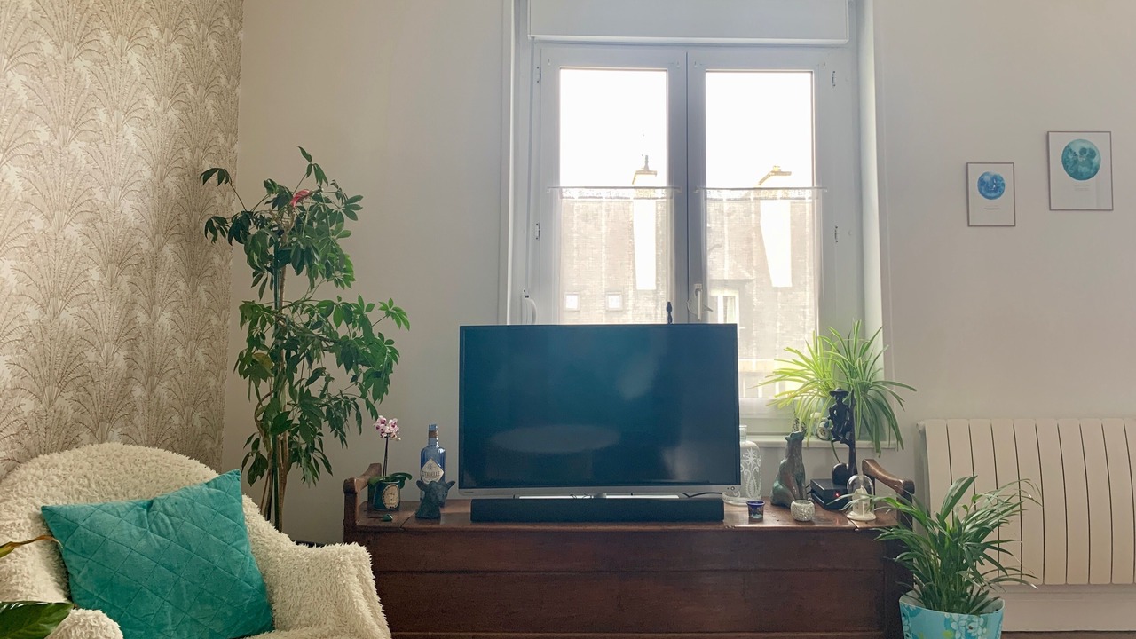 Photo of Livingroom in Downtown