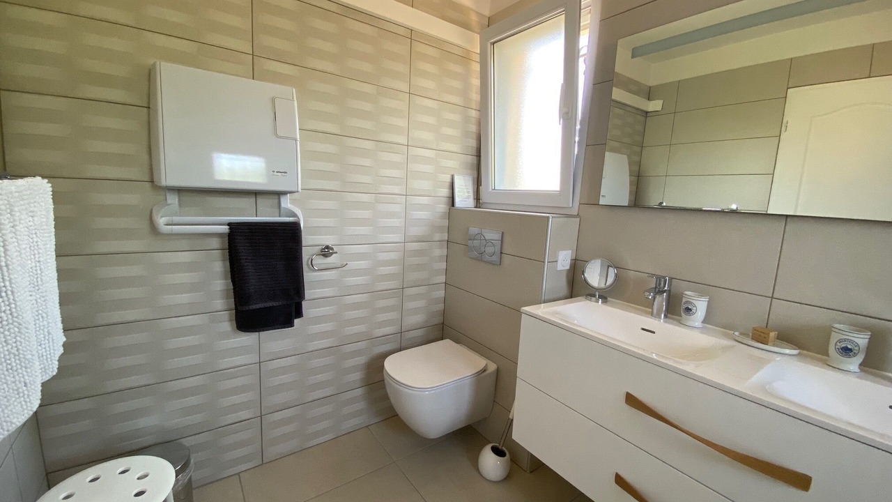 Photo of Bathroom in La Bastide-d'Engras