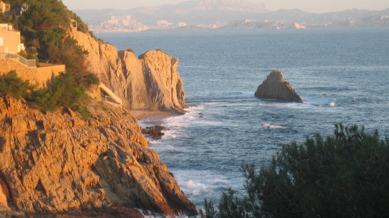 Photo of Others in Ensues-la-Redonne