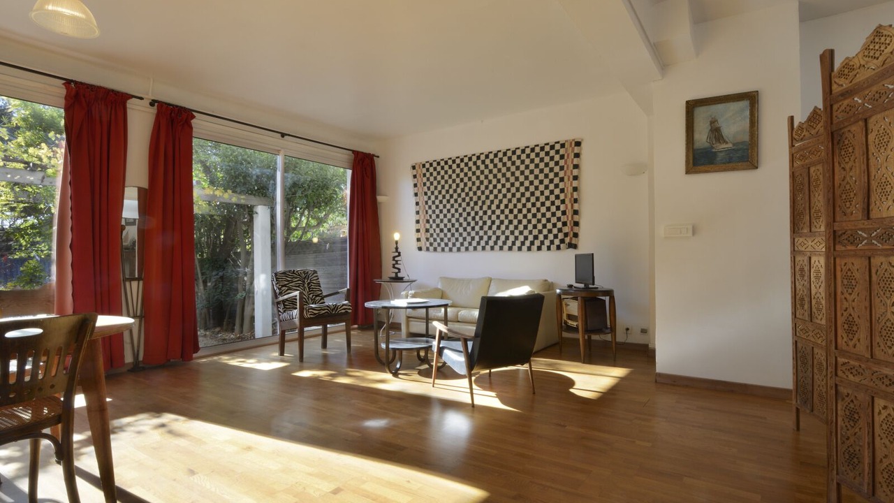 Photo of Livingroom in Ensues-la-Redonne