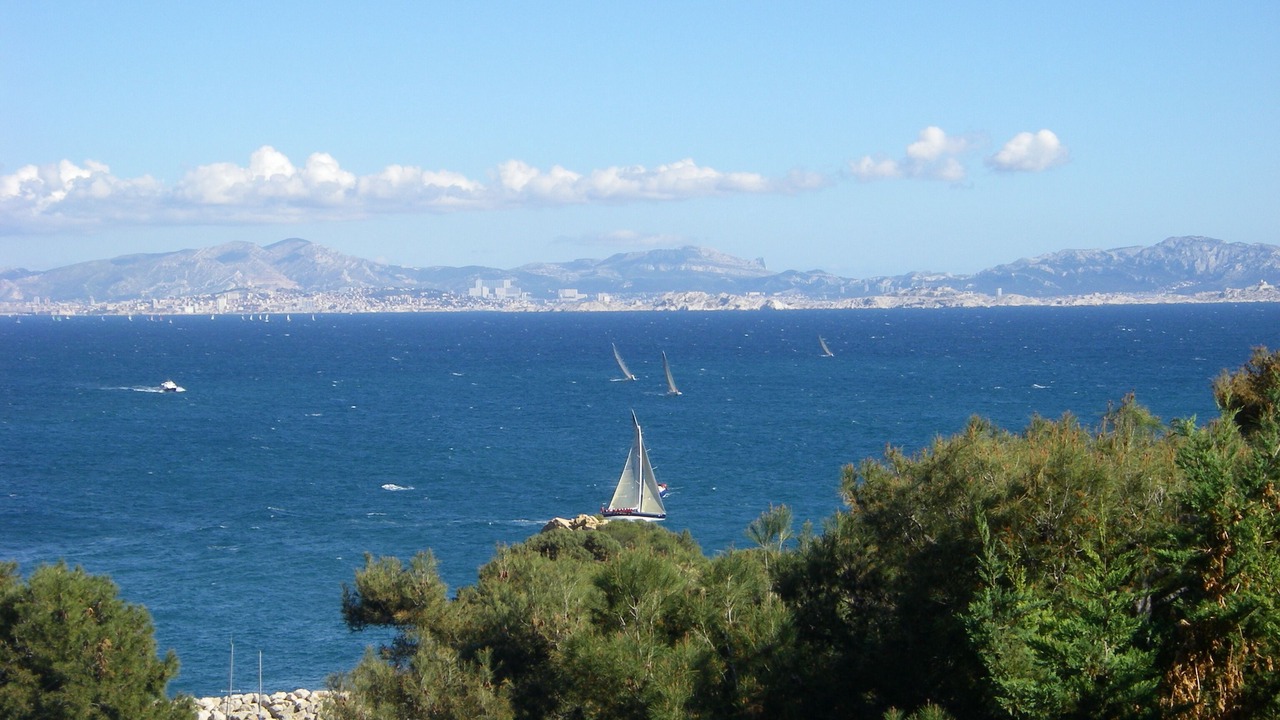 Photo of Others in Ensues-la-Redonne