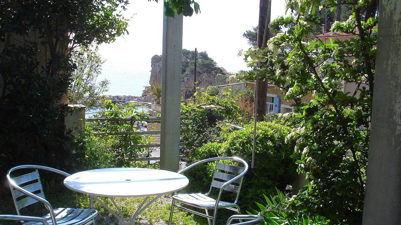Photo of Outdoor in Ensues-la-Redonne