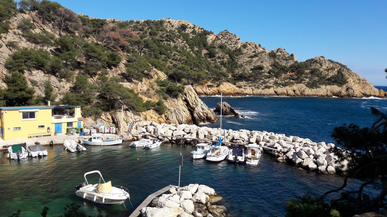 Photo of Others in Ensues-la-Redonne