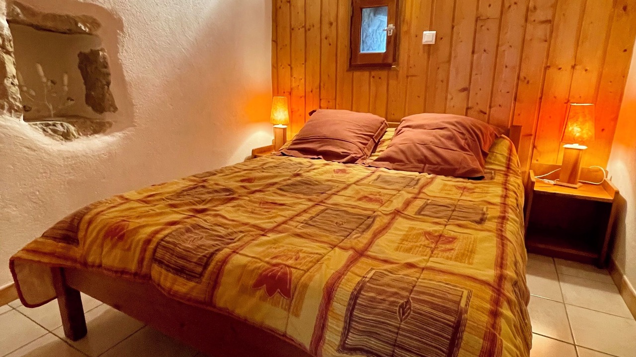 Photo of Bedroom in Joyeuse