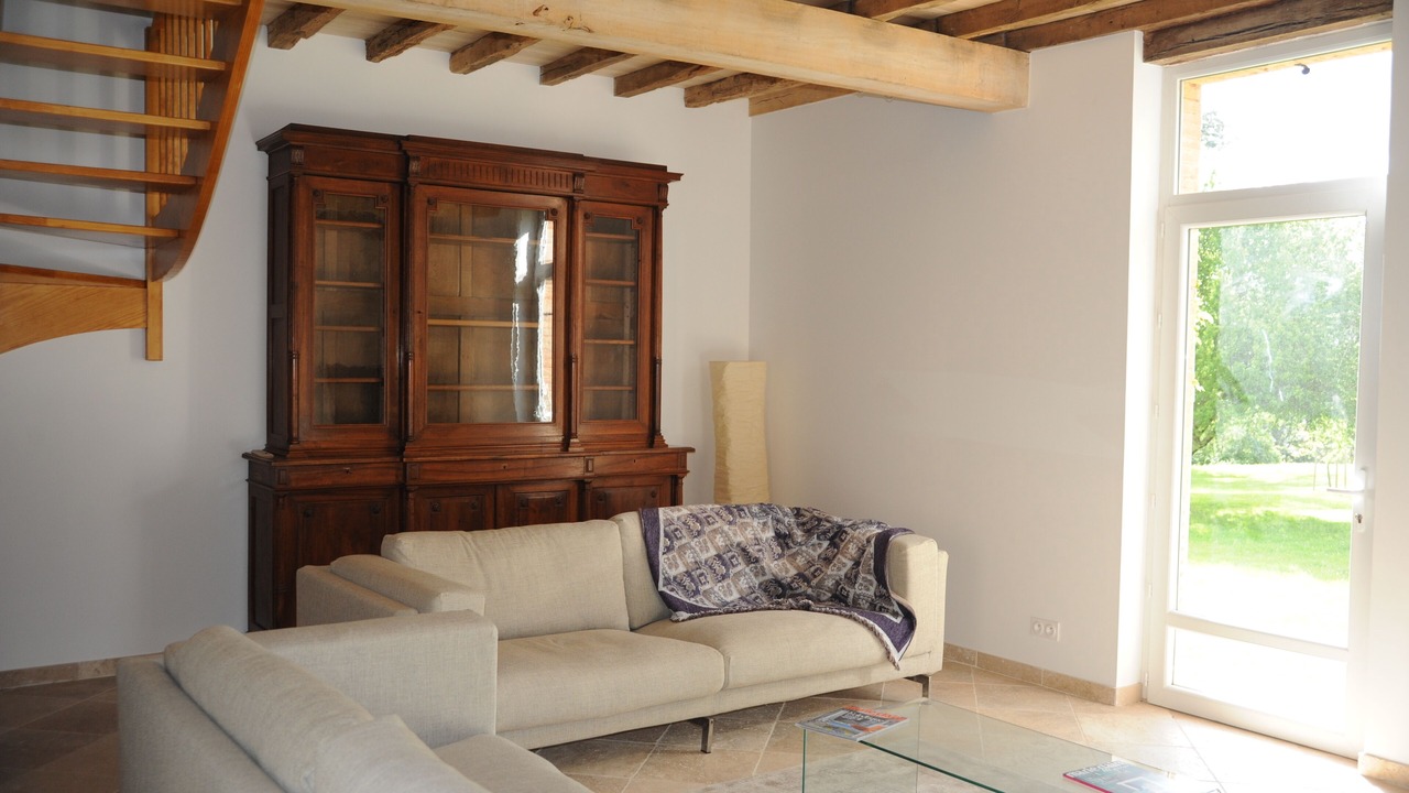 Photo of Livingroom in Beaumont-de-Lomagne
