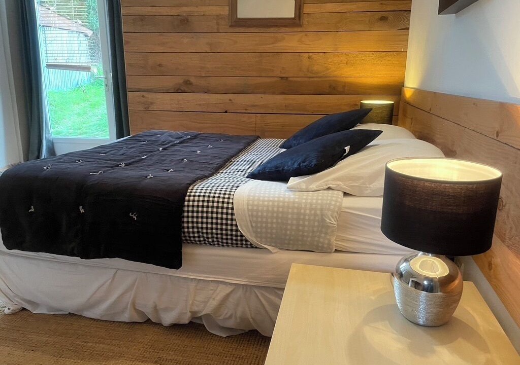 Photo of Bedroom in Laval-Roqueceziere
