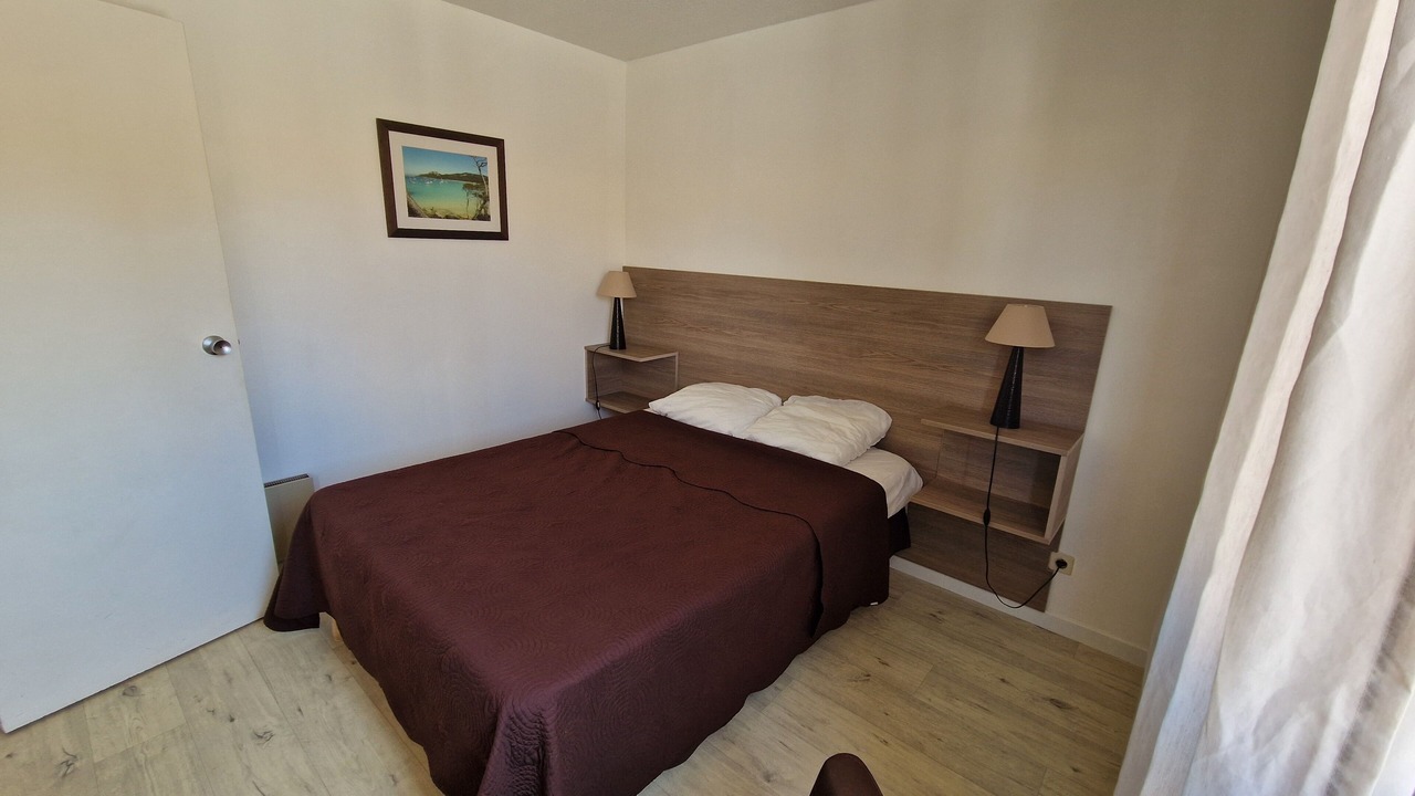 Photo of Bedroom in Le Pradet