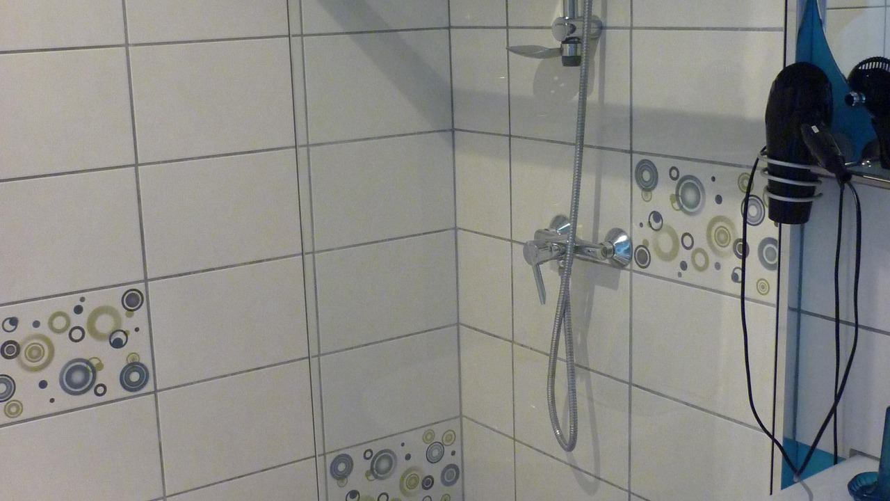 Photo of Bathroom in Nazelles-Negron