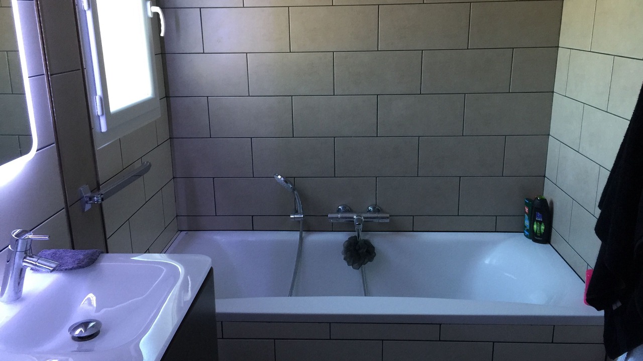 Photo of Bathroom in Marnhagues-et-Latour