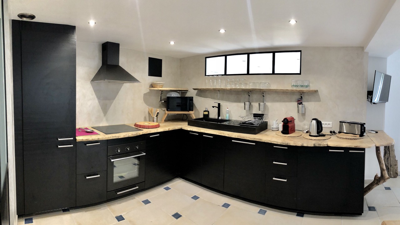 Photo of Kitchen in 8th Arrondissement