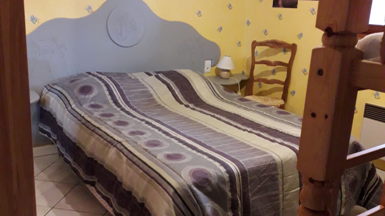 Photo of Bedroom in Le Menil