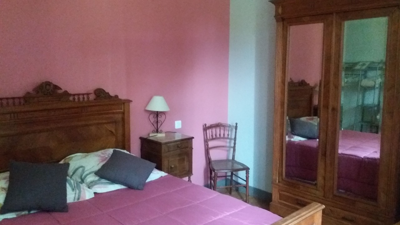 Photo of Bedroom in Saint-Laurent-la-Vallee