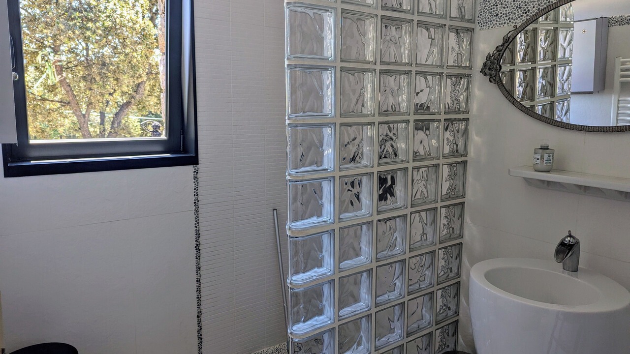 Photo of Bathroom in Lumio