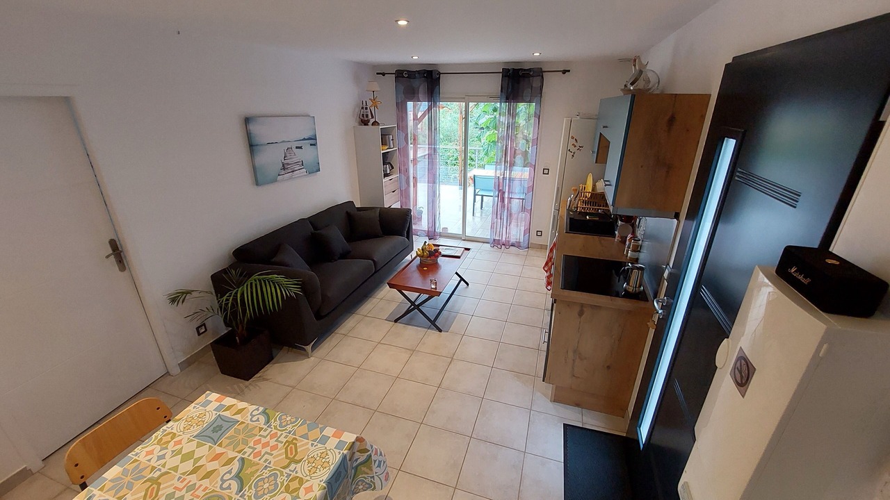 Photo of Livingroom in Payzac