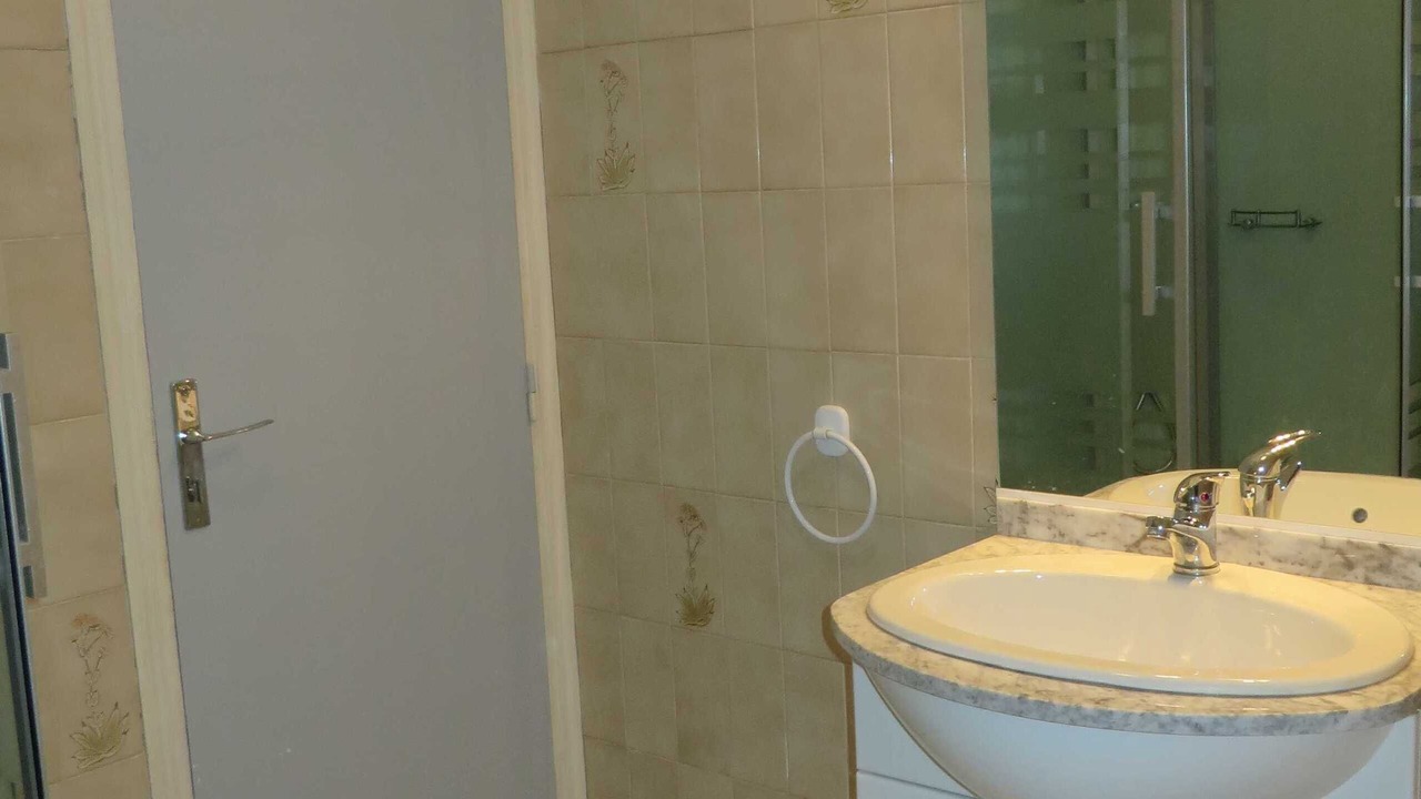 Photo of Bathroom in Pornichet