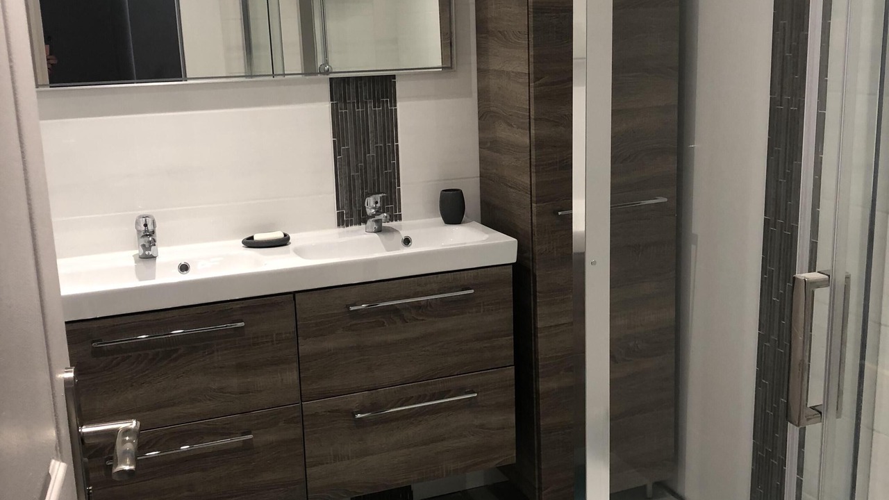 Photo of Bathroom in Le Bois-Plage-en-Re