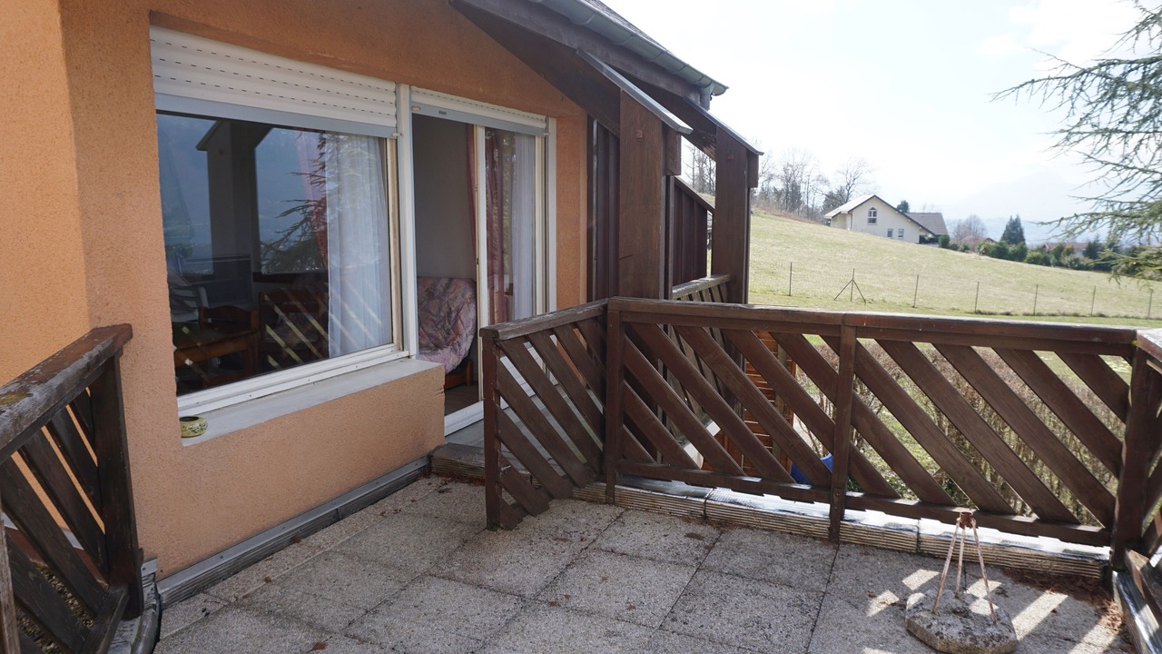 Photo of Patio Balcony in Pugny-Chatenod