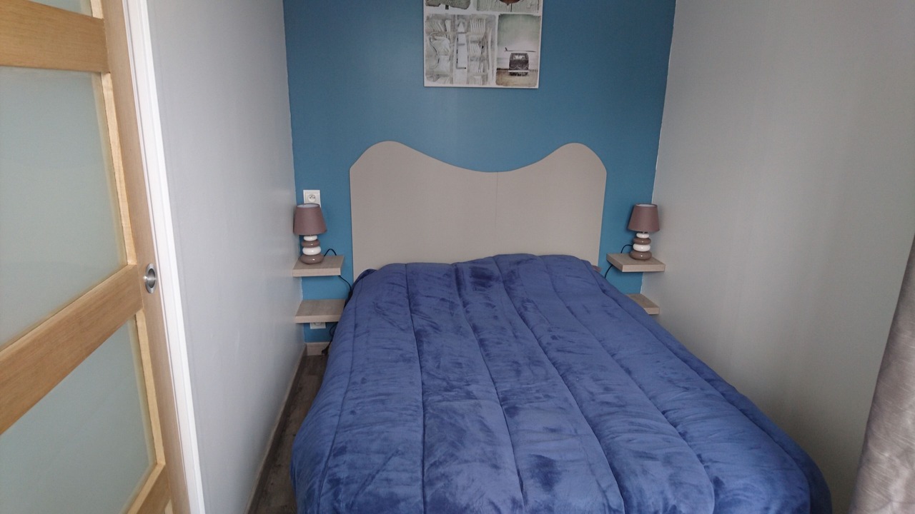 Photo of Bedroom in Lancieux