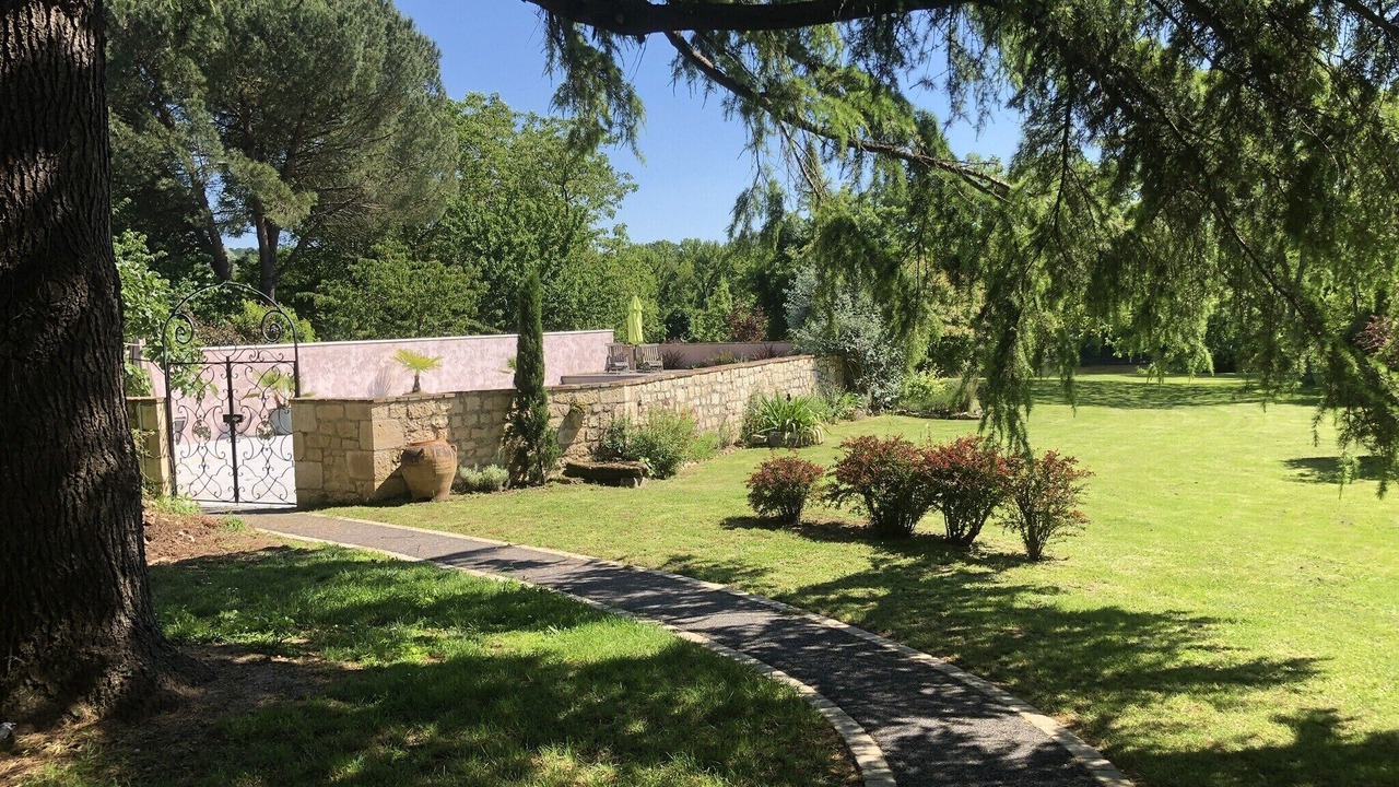 Photo of Outdoor in Saint-Seurin-de-Prats