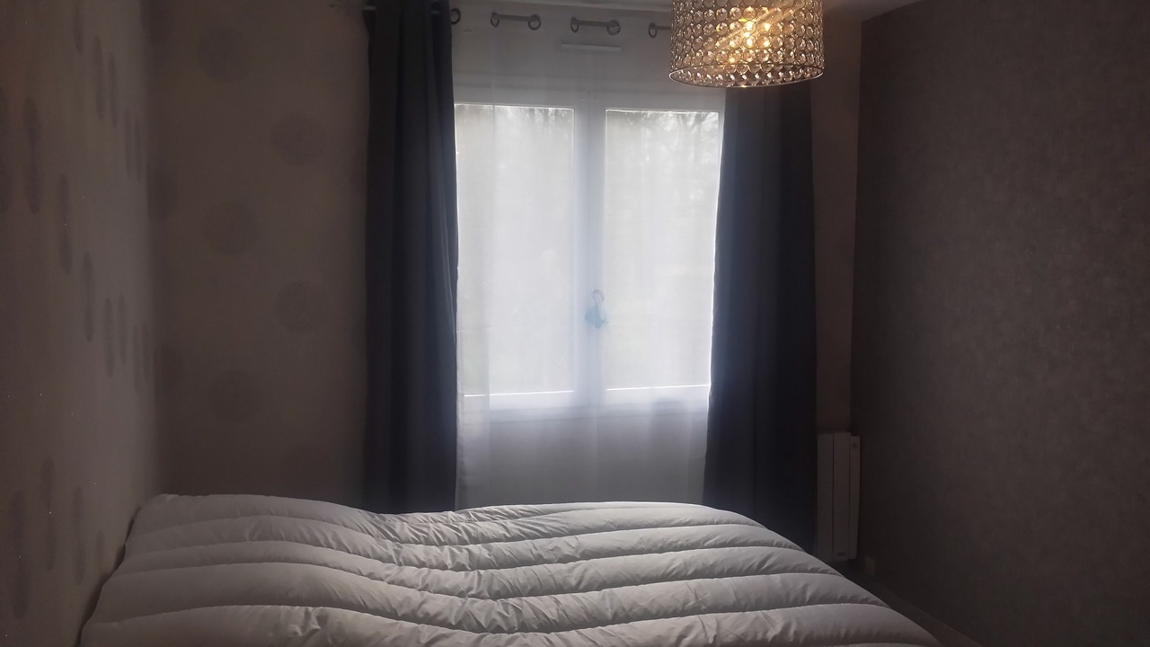 Photo of Bedroom in Sainte-Colombe-des-Bois
