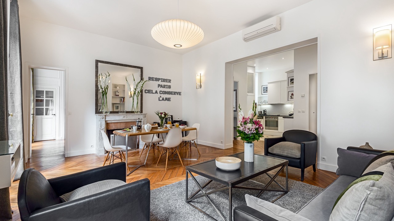 Photo of Livingroom in 6th Arrondissement
