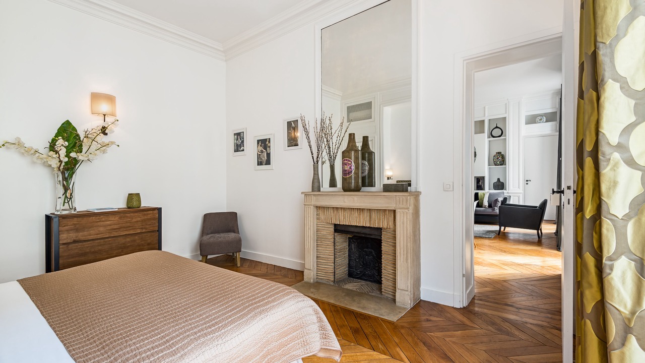 Photo of Bedroom in 6th Arrondissement