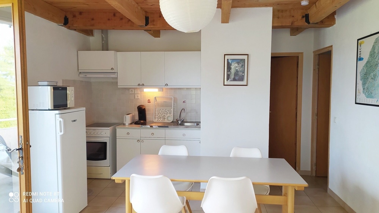 Photo of Kitchen in Grospierres