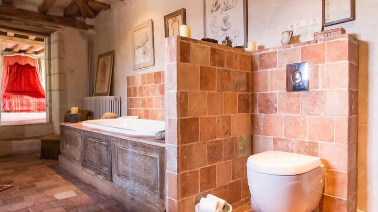 Photo of Bathroom in Savonnieres