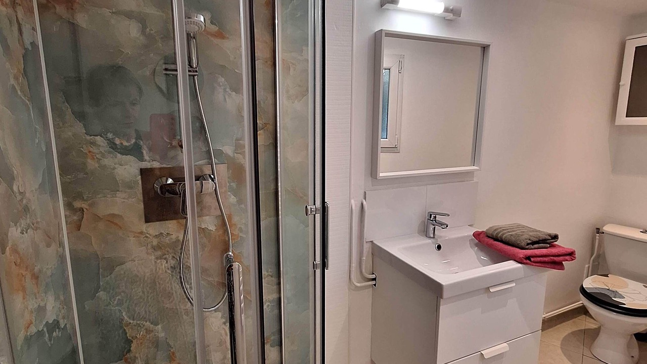 Photo of Bathroom in Castelnau-le-Lez
