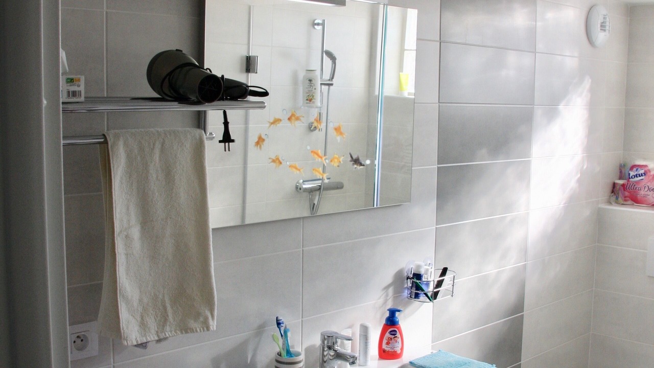 Photo of Bathroom in Port-Vendres