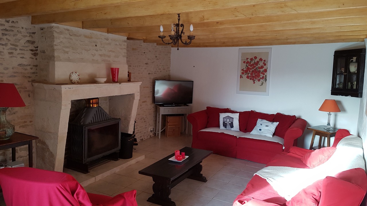 Photo of Livingroom in Saint-Pierre-d'Amilly