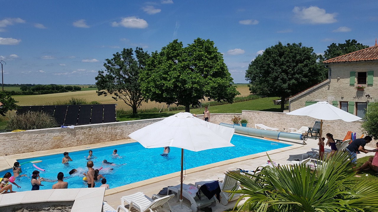 Photo of Outdoor in Saint-Pierre-d'Amilly