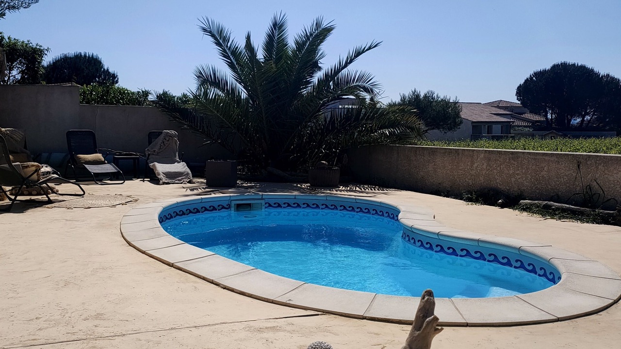 Photo of Outdoor in Pont-Saint-Esprit