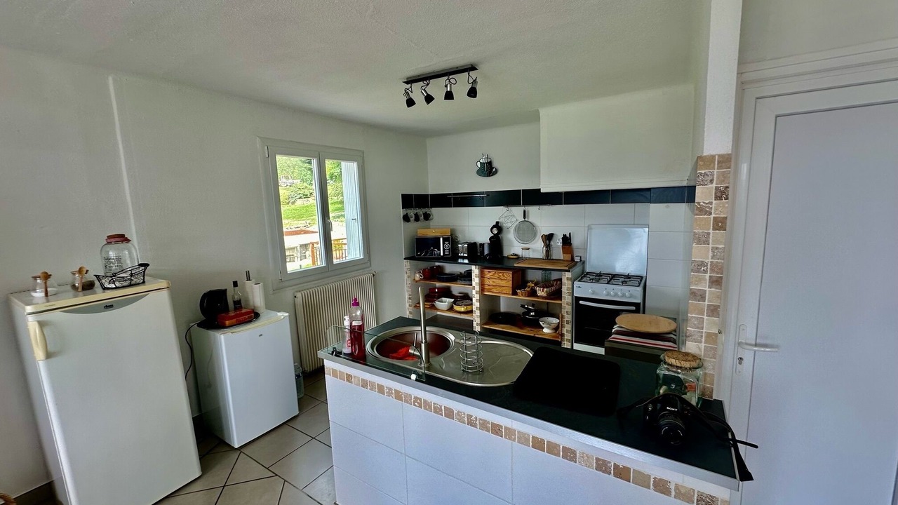 Photo of Kitchen in Montferrer