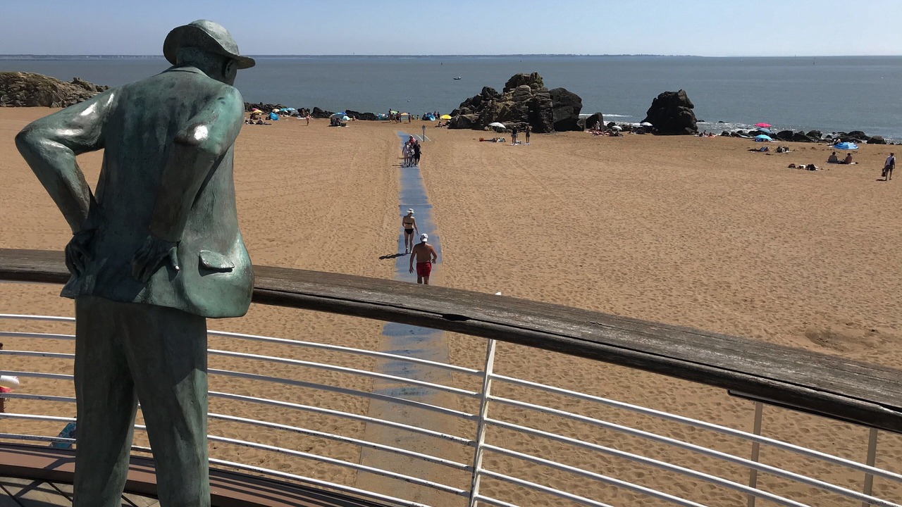Photo of Others in Saint-Marc-sur-Mer