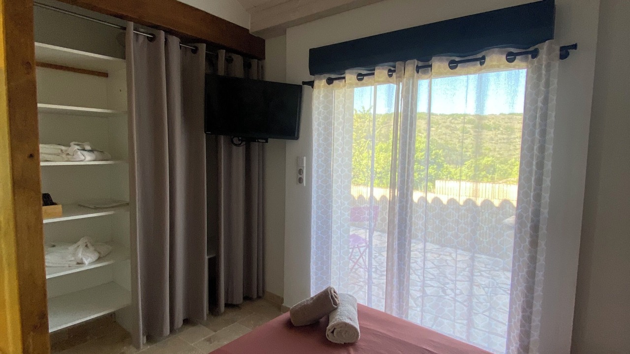 Photo of Bedroom in Saint-Rome-de-Tarn