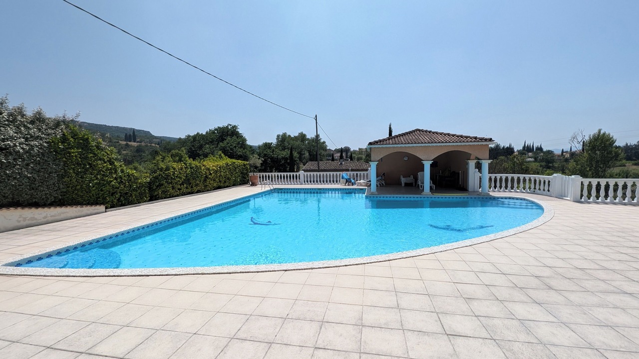 Photo of Outdoor in Grospierres