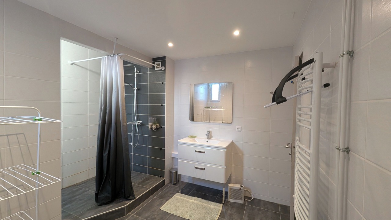 Photo of Bathroom in Les Platanes