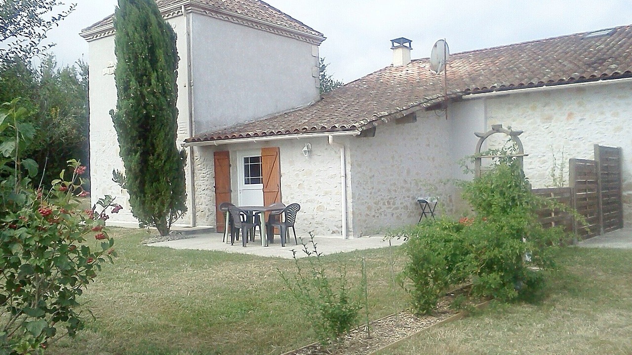 Photo of Outdoor in Grateloup-Saint-Gayrand