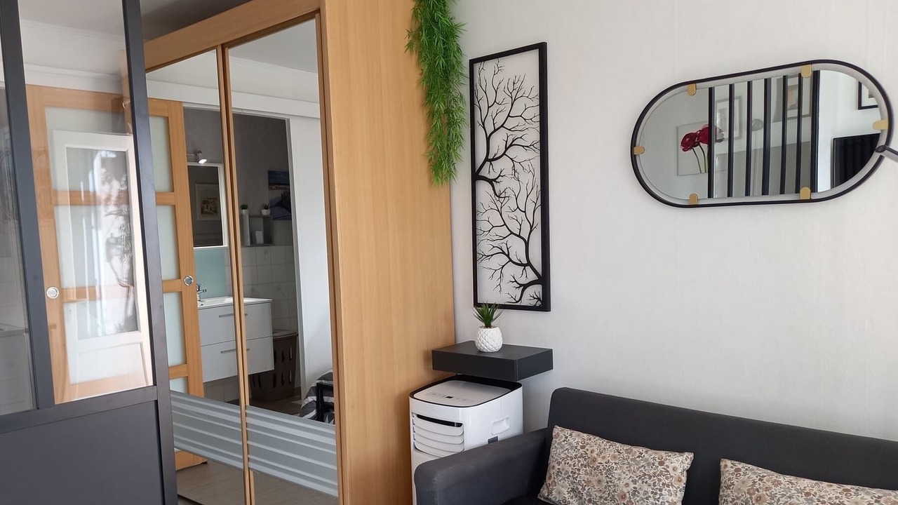 Photo of Livingroom in Saint Pierre de Feric