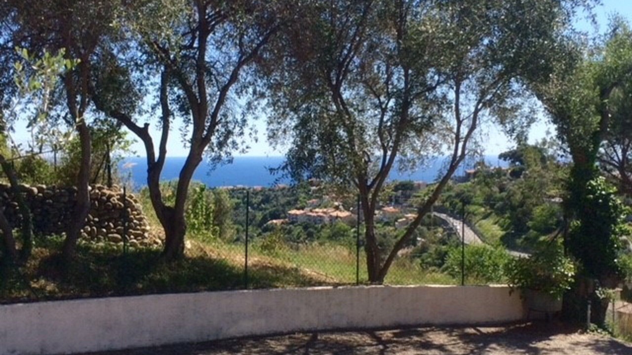 Photo of Outdoor in Saint Pierre de Feric
