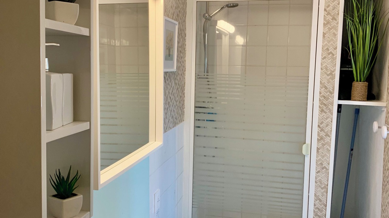 Photo of Bathroom in Saint Pierre de Feric
