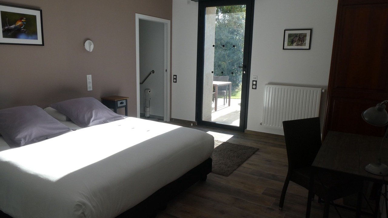 Photo of Bedroom in Saint-Branchs