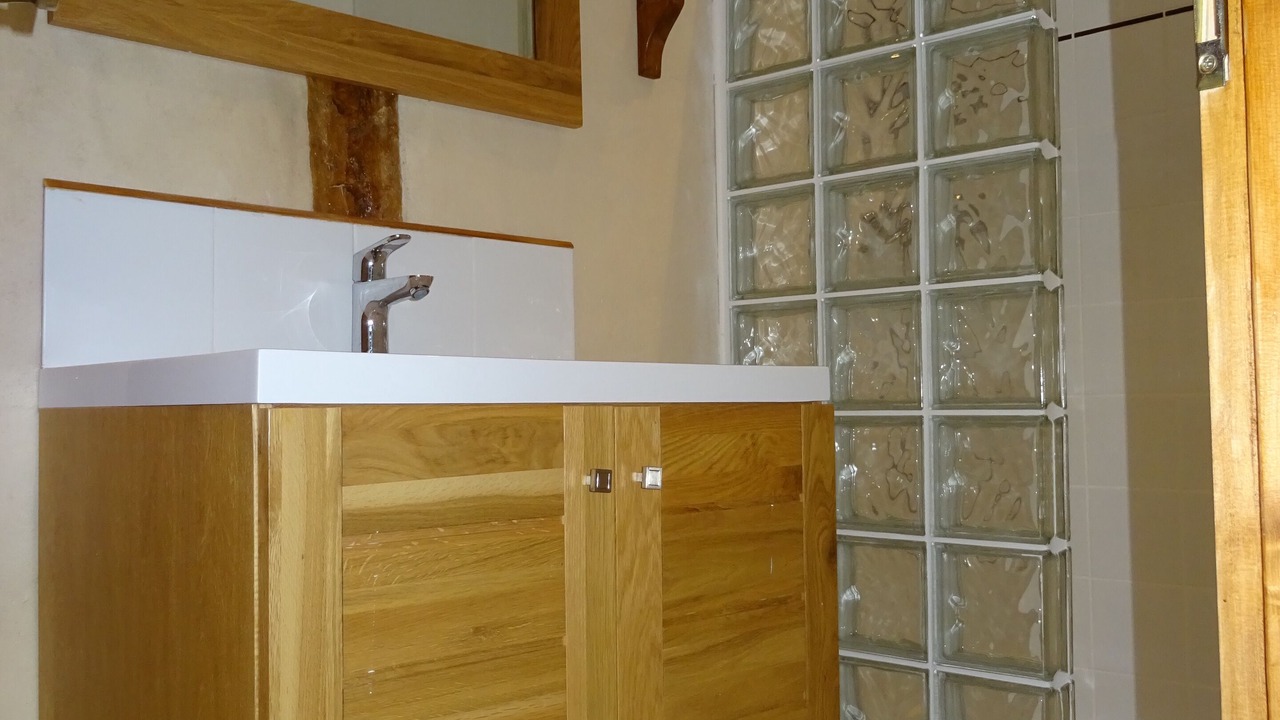 Photo of Bathroom in Blousson-Serian
