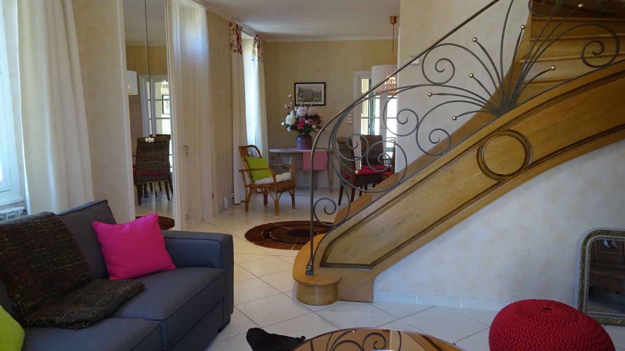 Photo of Livingroom in Firmi