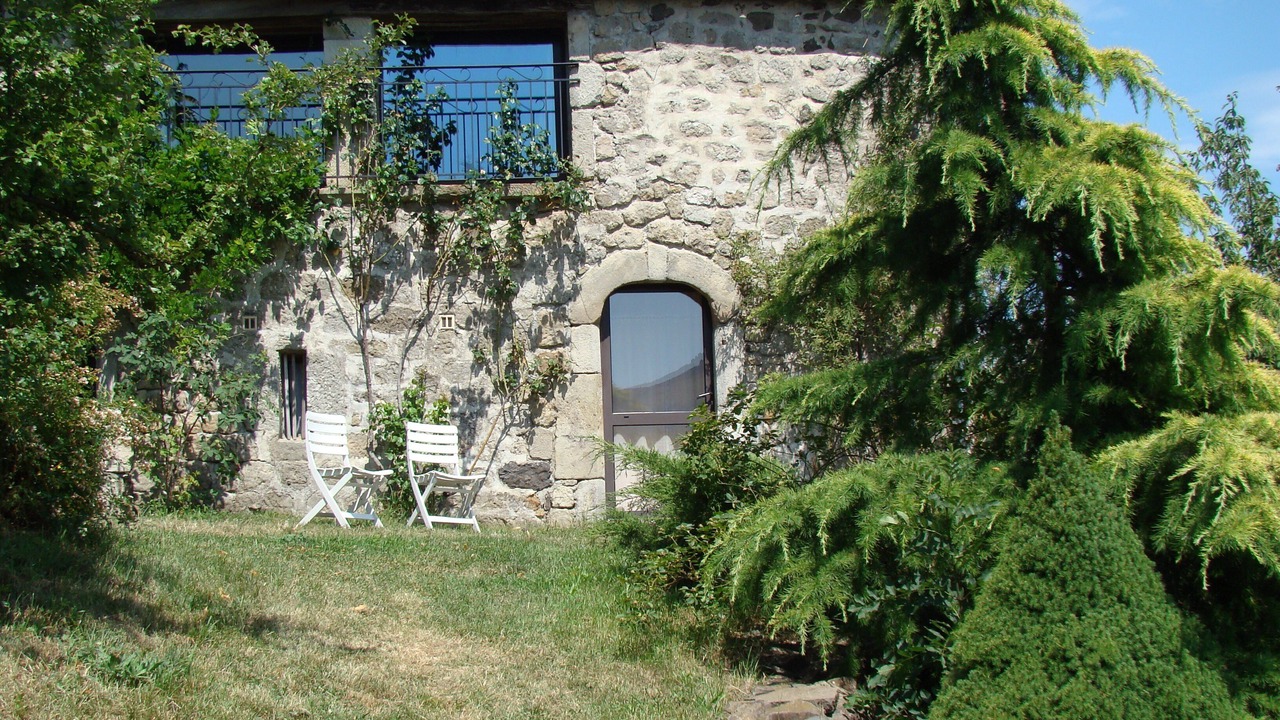 Photo of Outdoor in Pourcheres
