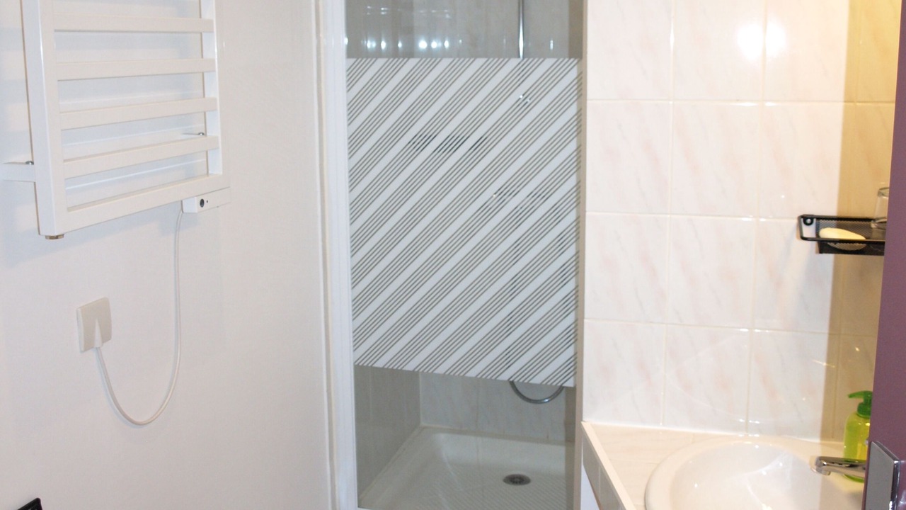Photo of Bathroom in Cauterets