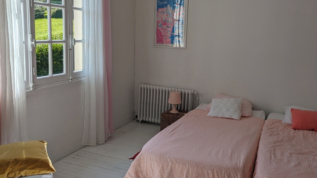 Photo of Bedroom in Plougastel-Daoulas